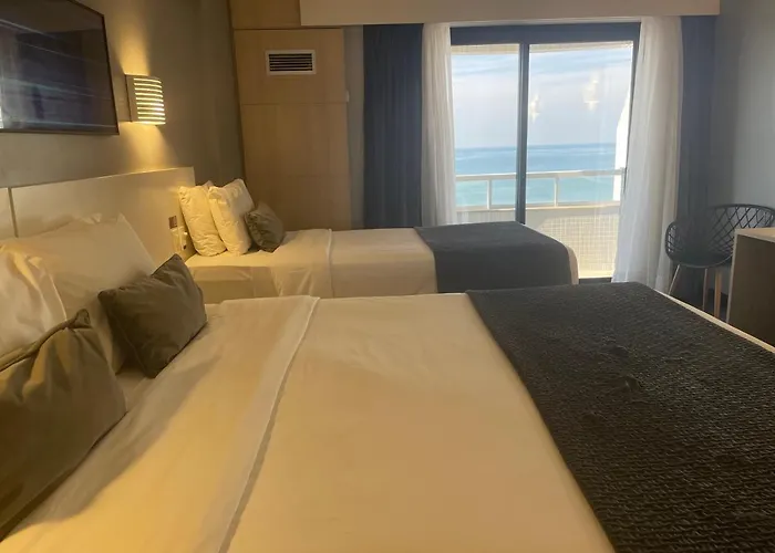 Melhores Acomodações em Camboriú com Hotel das Américas