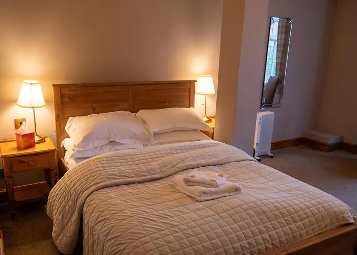 Top Hotels in Chichester City Centre