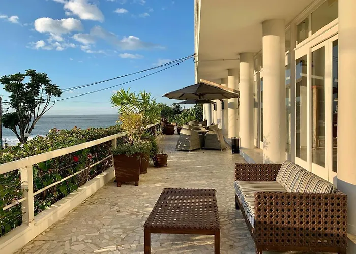 Melhores hotéis na Avenida Atlântica em Camboriú