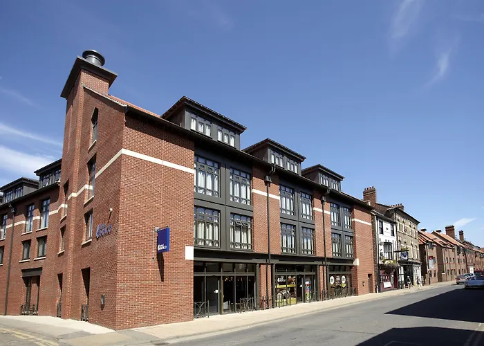 Top Hotels in York City Centre Map