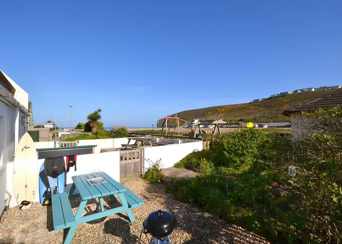 Find the Perfect Accommodations near Tolcarne Beach in Newquay